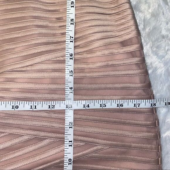 JS Collections  sheath dress with mesh overlay - Picture 10 of 11